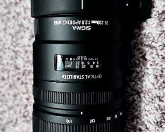 Sigma 70-200mm 1:2.8 APO DG HSM Camera Lens