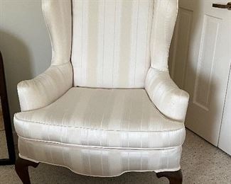 Accent chair $125 - L-31", W-30", H-45"