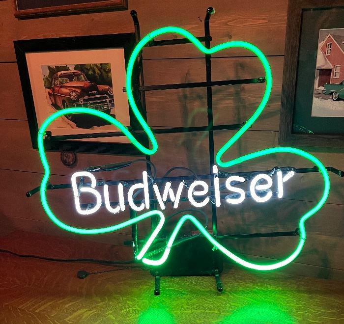 Exceptional Estate Sale! in Topeka, KS starts on 1/21/2023