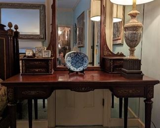 This is the desk that's part of the antique bedroom suite.