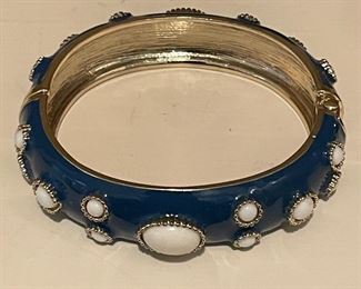 Acrylic Moonstone Bracelet. 