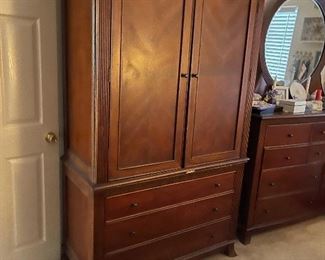 Bedroom cabinet!