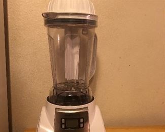Montel Williams Healthmaster Elite Blender