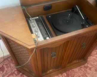 working console stereo 