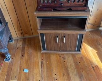 Crosley record player with cassette and CD 