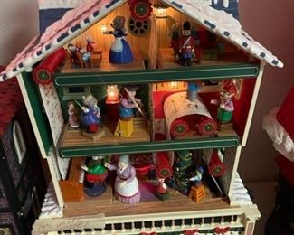 Animated musical Christmas house 