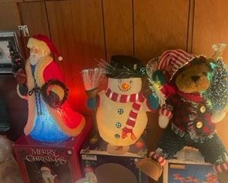 Fiber-optic snowman and friends 