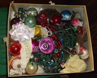 CHRISTMAS BULBS