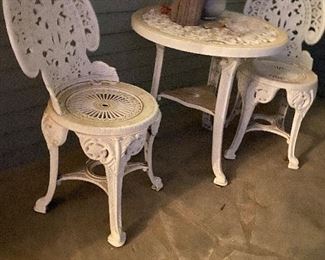 White bistro set-heavy duty plastic