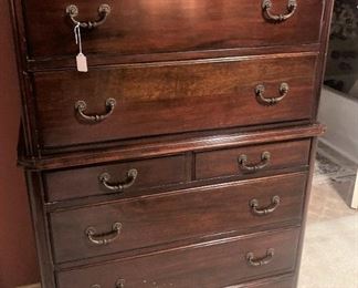 Coordinating vintage seven-drawer chest