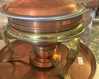 Copper chafing dish with wood handle; copper underplate