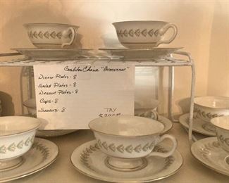 40 pieces of "Grosvenor" Castleton china - made in the USA