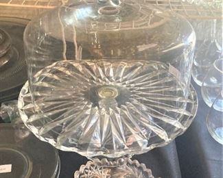 Cake plate and cover