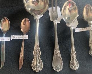Miscellaneous silverplate serving pieces