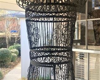 Decorative bird cage