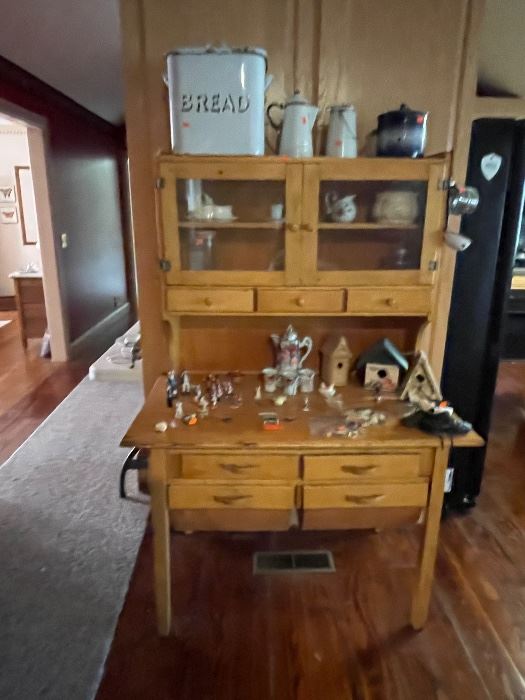 Hoosier Style Cabinet with loads of Collectibles form a spongeware pitcher to an Enamel Bread Box