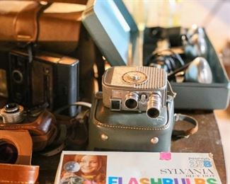 Vintage Camera & Equipment 