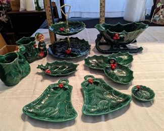 LOT 133 Lefton Green Holly Berry Christmas