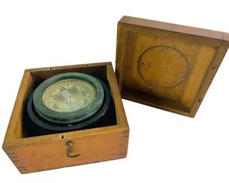 Antique Sculler Safety Corporation Nautical Gyroscopic Mounted Compass Inside Handcrafted Wooden Box