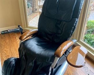 healthfocus iSymphonic massaging chair  