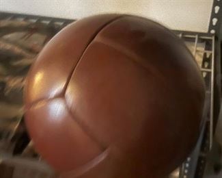 Old Leather medicine ball