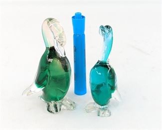 Murano glass swans