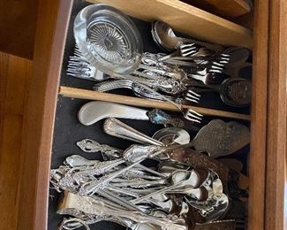 Flatware set.