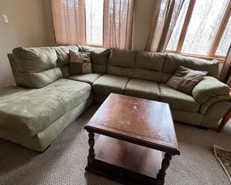 LIFESTYLE Furniture Sectional Sofa (Okolona MS),