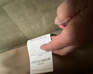 LIFESTYLE Furniture Sectional Sofa (Okolona MS),