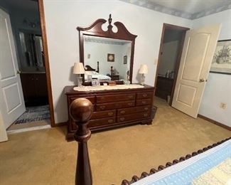 Dresser & Mirror