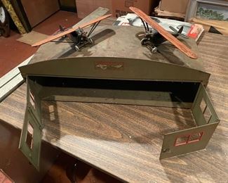 Buddy L Hangar and 2 Planes