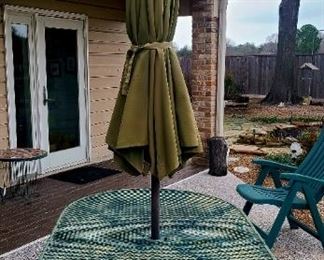 Oblong wrought-iron iron table w/umbrella