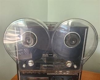 TEAC  X 1000R reel to reel  stereo tape deck
Dual Capstan Drive
Computer Controlled System