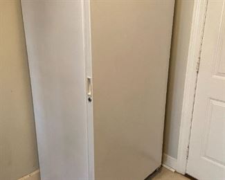 #14	Frigidaire frost free freezer  w 4 shelves 	 $125.00 			
