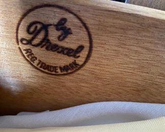 #9	Drexel 2 piece china cabinet 60x54x26-84	 $175.00 			
#8	Drexel dining table with 2 leaves, table pads and 6 chairs 61=100x24x29	 $275.00 			
