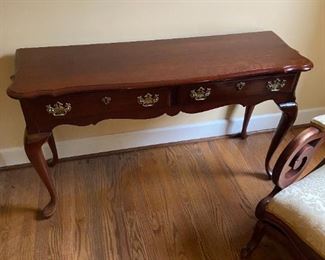 #35	Pennsylvania house sofa table with 2 drawers 48x16x27	 $175.00 			
