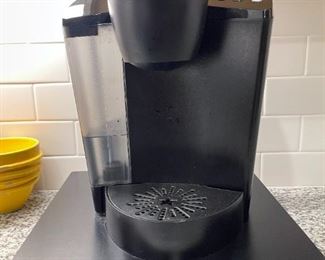 #12	keurig coffee maker 	 $20.00 			
