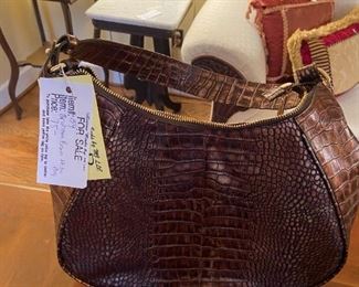 #59	Purses	Brahmin Hobo Bag	 $75.00 			
