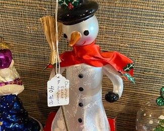 #70	C Radko	Christopher Radko Mr. Holly Hopper Snowman	 $40.00 			
