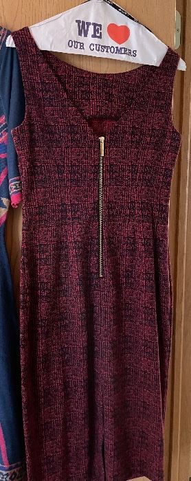 Beautiful women’s clothing, size S-M (6-8). Many with tags !