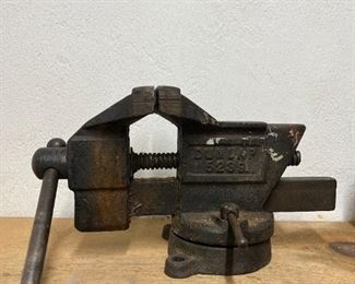 Dunlap 5239 Vise