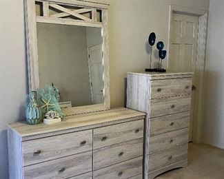 King bed set includes king mattress with headboard, 2 nightstands, tall dresser, dresser and mirror