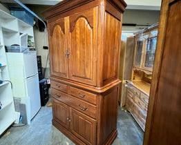 $270      Pennsylvania House 2 Piece Solid Cherry Traditional Cabinet/Armoire MA158-3 (ALL REASONABLE OFFERS ACCEPTED)       Description:  2 piece cabinet comprising 4 doors and a total of 5 drawers . This piece of furniture, in solid cherry wood with ample storage and could be transitioned into a fabulous dry bar, armoire/wardrobe and/r media cabinet complete with interal electrical. 
Dimensions: Total: 51 x 24.5 x 88.5 H in 
Upper: 48.5 x 25 x 45.5 H in 
Lower:505 x 24.5 x 42.75
Condition: Item is in very good condition with only minor superficial signs of wear associated with age and use. 
Location: Local pick up only West Linn, OR. Located in the garage for easy access. Visit our "Need a shipper" tab or contact us for shipper suggestions.      https://goodbyhello.com/products/copy-of-drexel-heritage-large-media-cabinet-armoire-ma158-2?_pos=15&_sid=4b6b24362&_ss=r