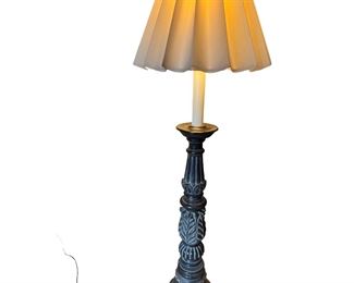$225 USD     Traditional Acanthus Carved Column Floor Lamp PD138-26     Description:  Light up your traditional decor with this Distressed Acanthus Carved Column Floor Lamp. Its distressed finish adds an antique look to its stately, column base.

Dimensions:  12 diam x 65H in

Condition: Good solid condition. There are the expected signs of use and wear associated with age. The piece is very heavy,

Location: Local pick up Lake Oswego, OR.  Shipper suggestions available upon request.  Located on the lower floor with direct outdoor access through double doors.       https://goodbyhello.com/products/copy-of-ethan-allen-antiqued-pine-old-tavern-end-table-nighstand-12-8037-pd138-24?_pos=6&_sid=5b437770c&_ss=r