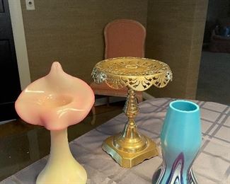 Brass pedestal & vintage vases