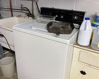 . . . and its match, a GE washer