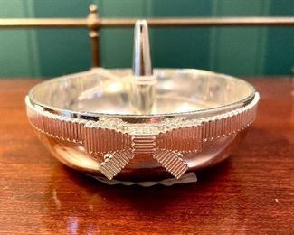 $18. Kate Spade Ring Holder.