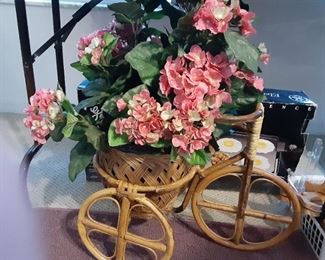 Rattan Bicycle Plant Holder