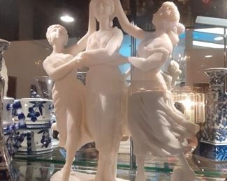 Figurine "The Three Graces"