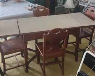 enamel top table and chairs 